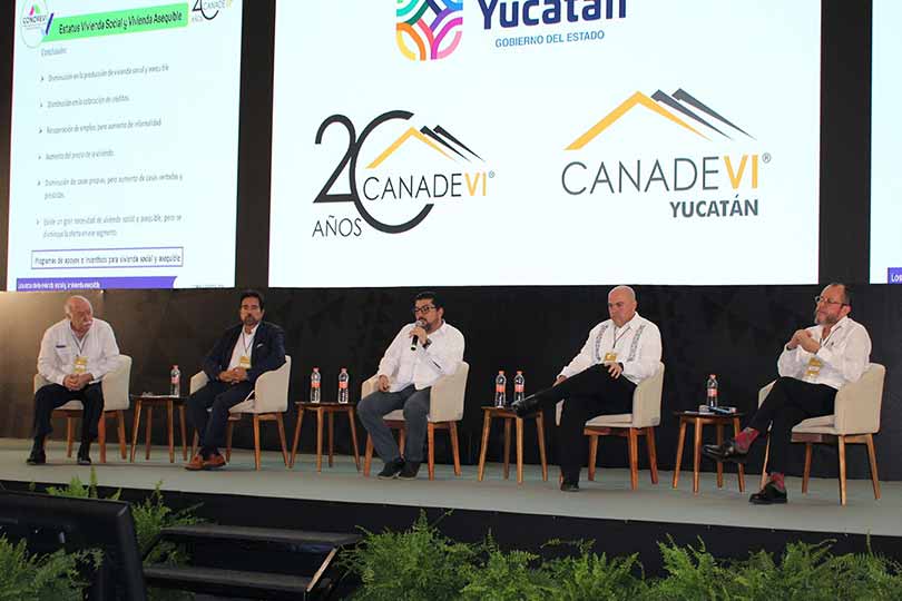 Mesa Panel: Retos de los organismos públicos para el desarrollo de ciudades