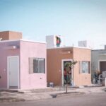 Vivienda social de distintos colores